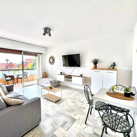 Apartmán One Bedroom With Parking - Lemon Festival *
