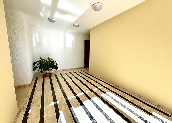 One Bedroom With Parking - Lemon Festival Apartmán *